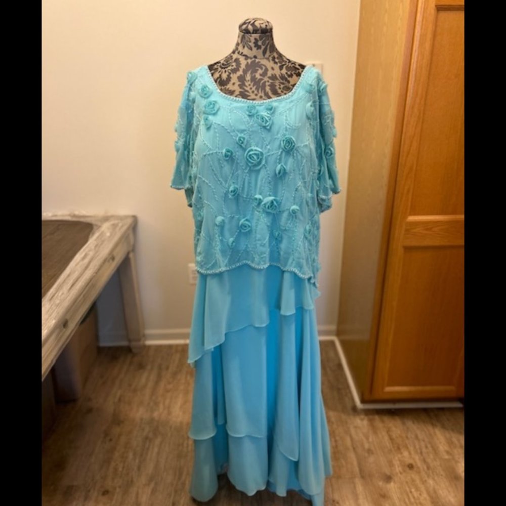 Night Scene turquoise with flower sequins pearl detail chiffon dress size 6XL